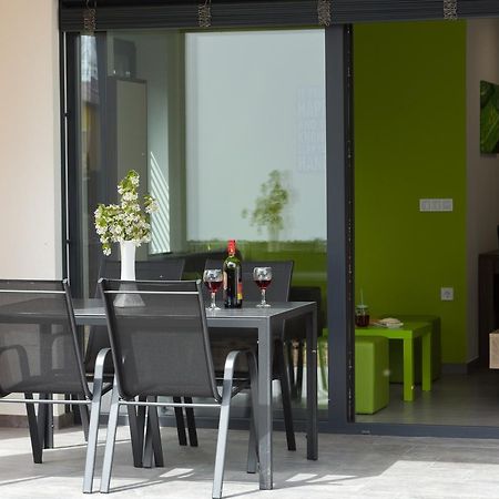 Apartma Mariposa Banovci Bagian luar foto
