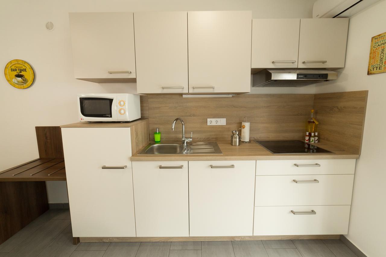 Apartma Mariposa Banovci Bagian luar foto